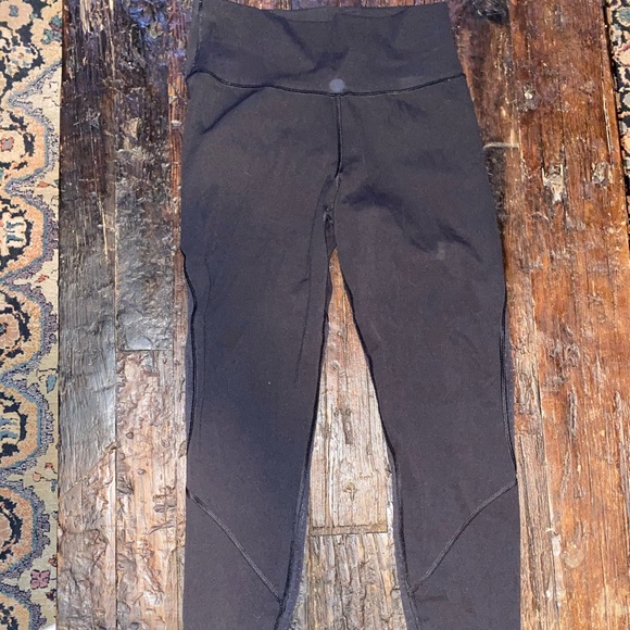 LULULEMON TIGHTS 25” - Picture 2 of 4